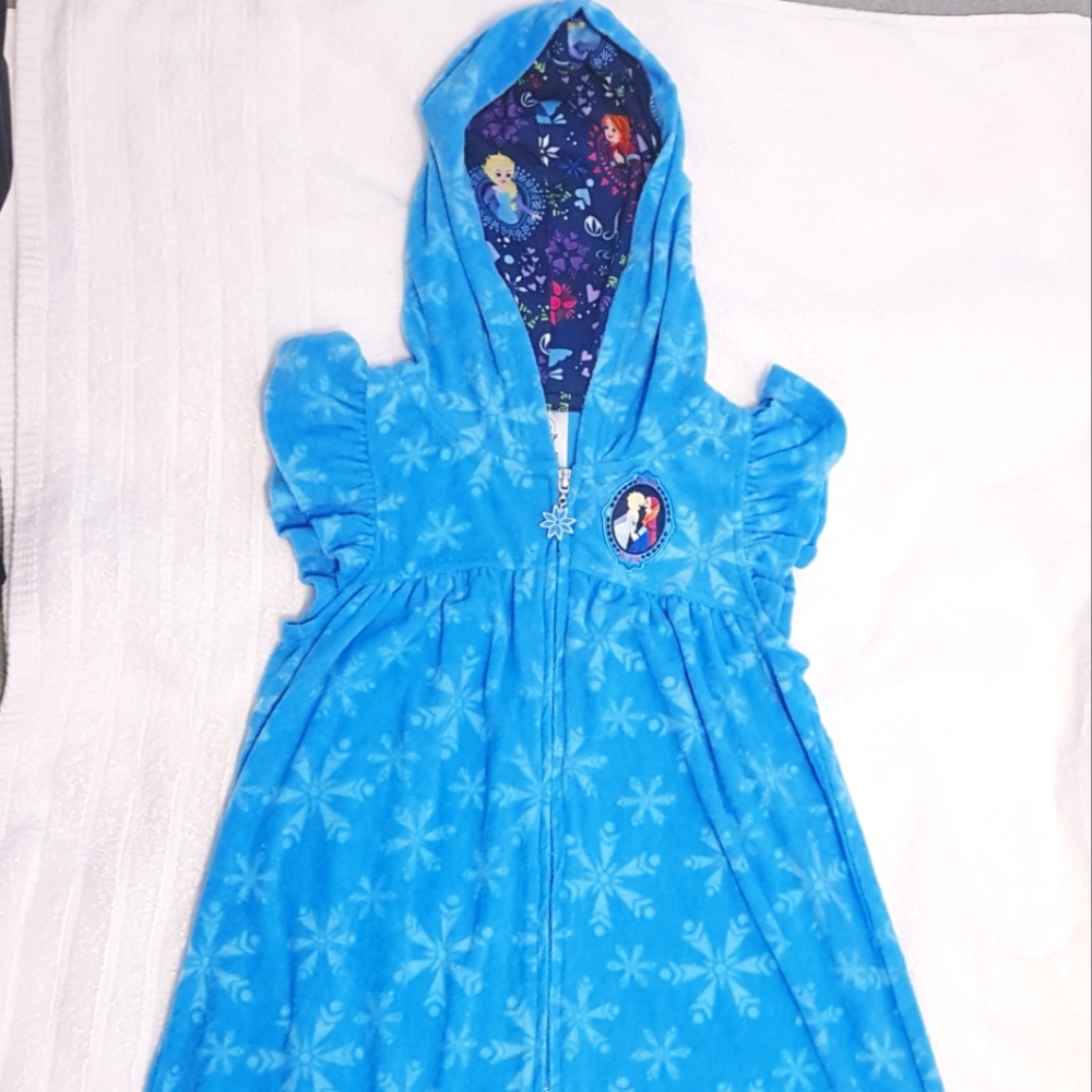NEW Disney Store Frozen Beach Bath Towel Robe Cover up w hood
